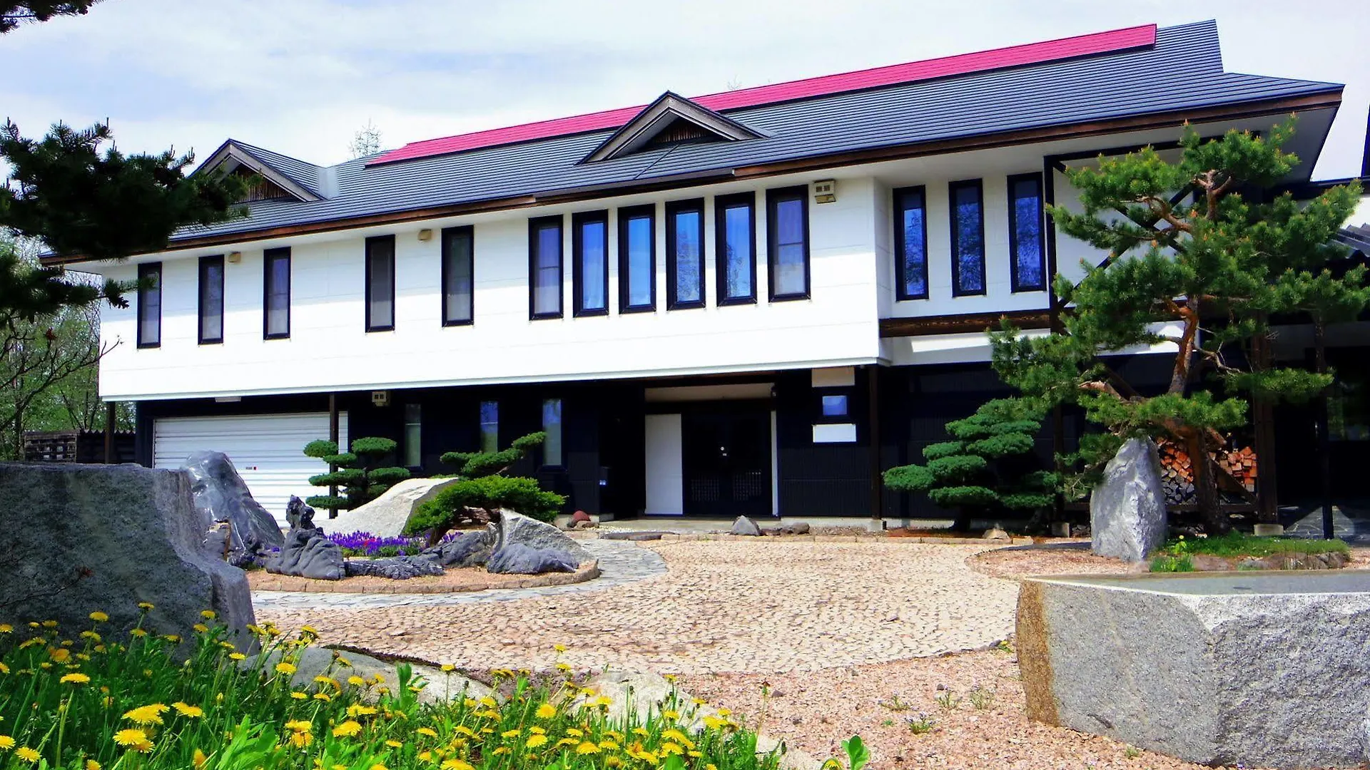 Hostel Kunsthaus Pansiyon Biei Japonya